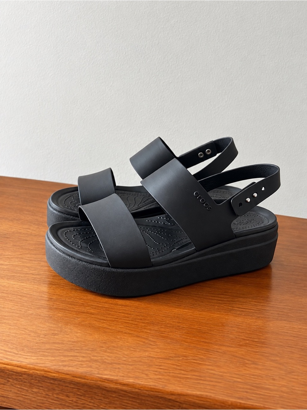 CROCS Women's Matte Black Platform Sandals